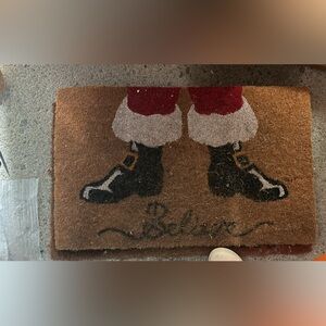 Outdoor welcome mat